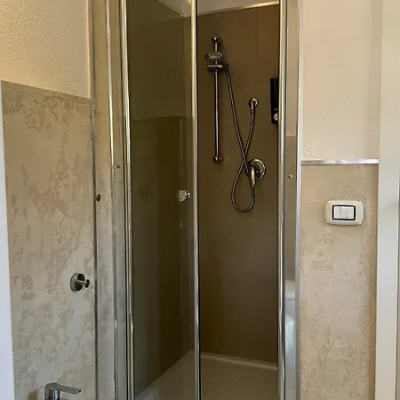 Mirror House Luminoso Con Terrazze Apartman *